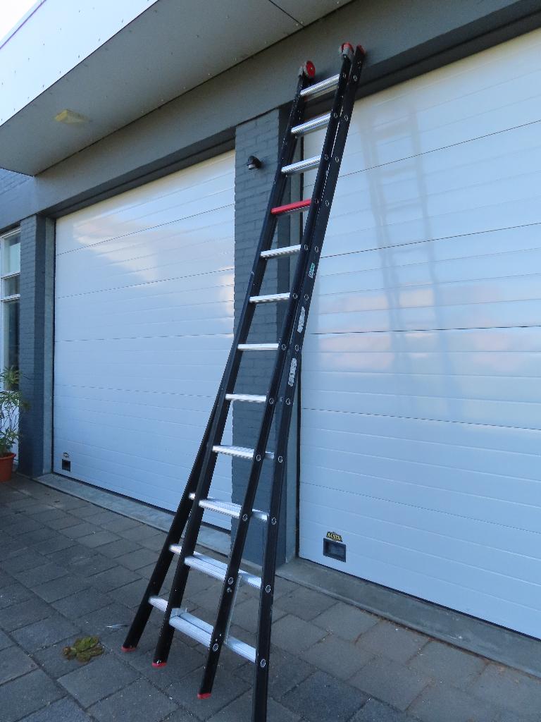 Altrex aluminium ladder 2 x 12, Doe-het-zelf en Verbouw, Ladders en Trappen, Ophalen, Gebruikt, Ladder, Opvouwbaar of Inschuifbaar
