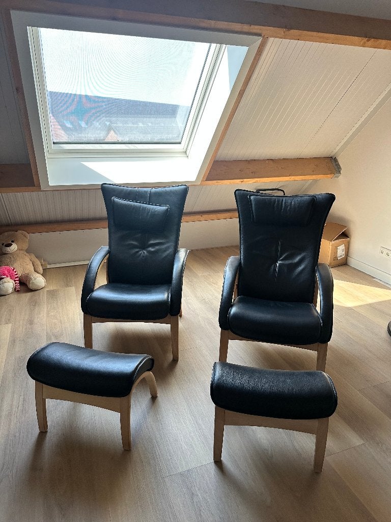 Brunstad Delta Harmony met hocker/voetenbank (set van 2), Ophalen, Gebruikt, 75 tot 100 cm, Leer