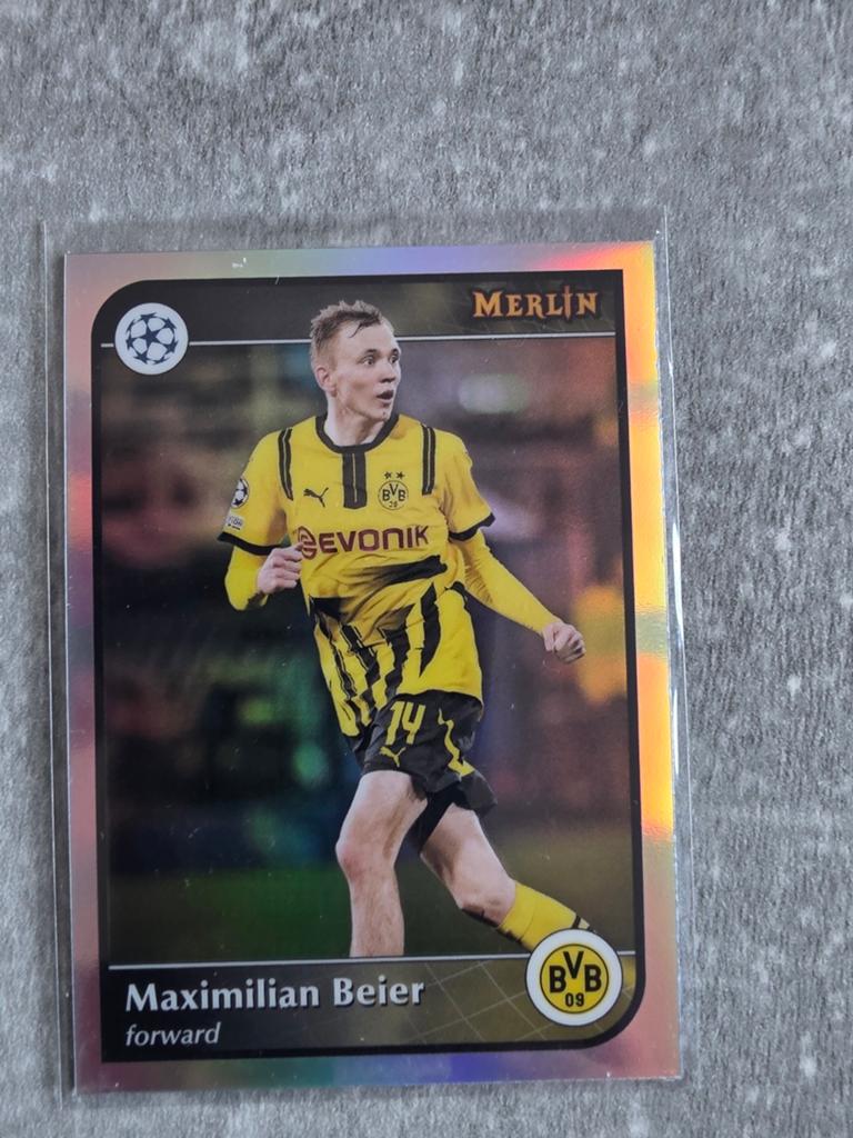 Maximilian Beier Merlin Refractor Borussia Dortmund Kaart, Ophalen of Verzenden, Zo goed als nieuw, Buitenlandse clubs, Spelerskaart