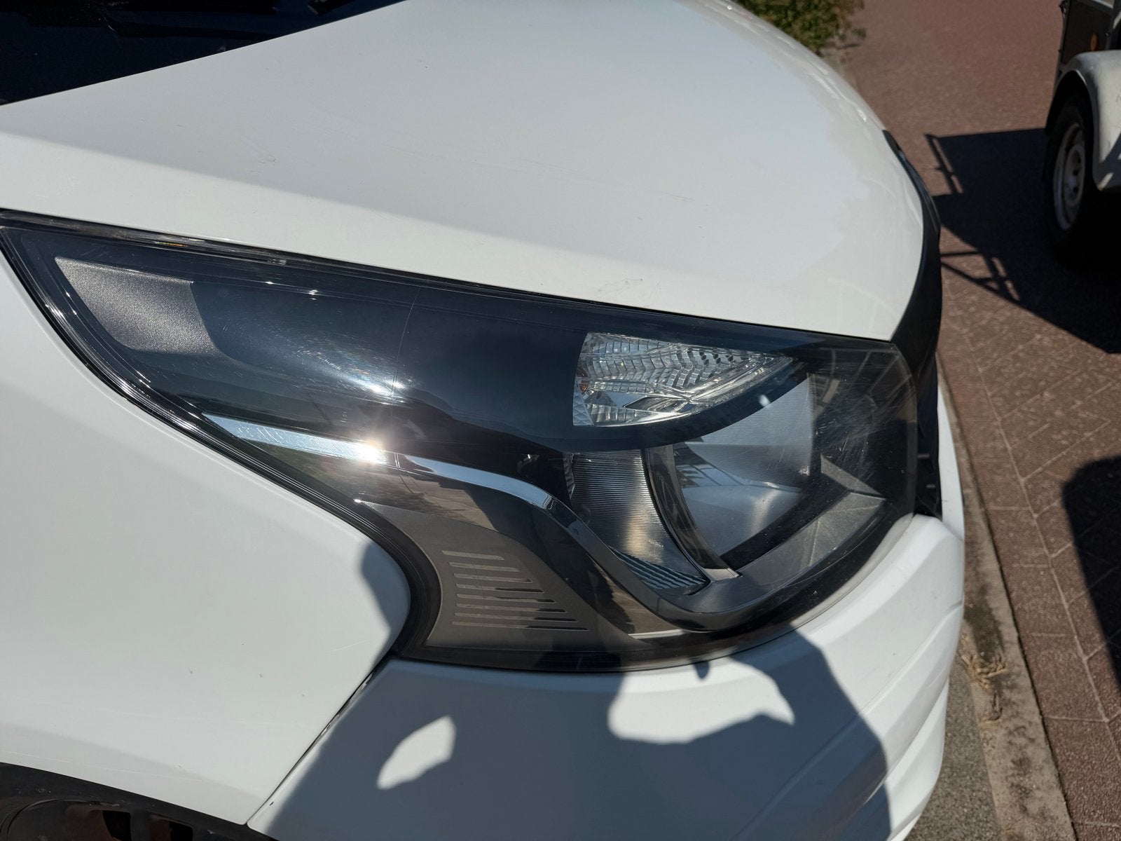 Gebruikte Koplamp Renault Trafic (2014-2021), Auto-onderdelen, Ophalen of Verzenden, Gebruikt, Renault