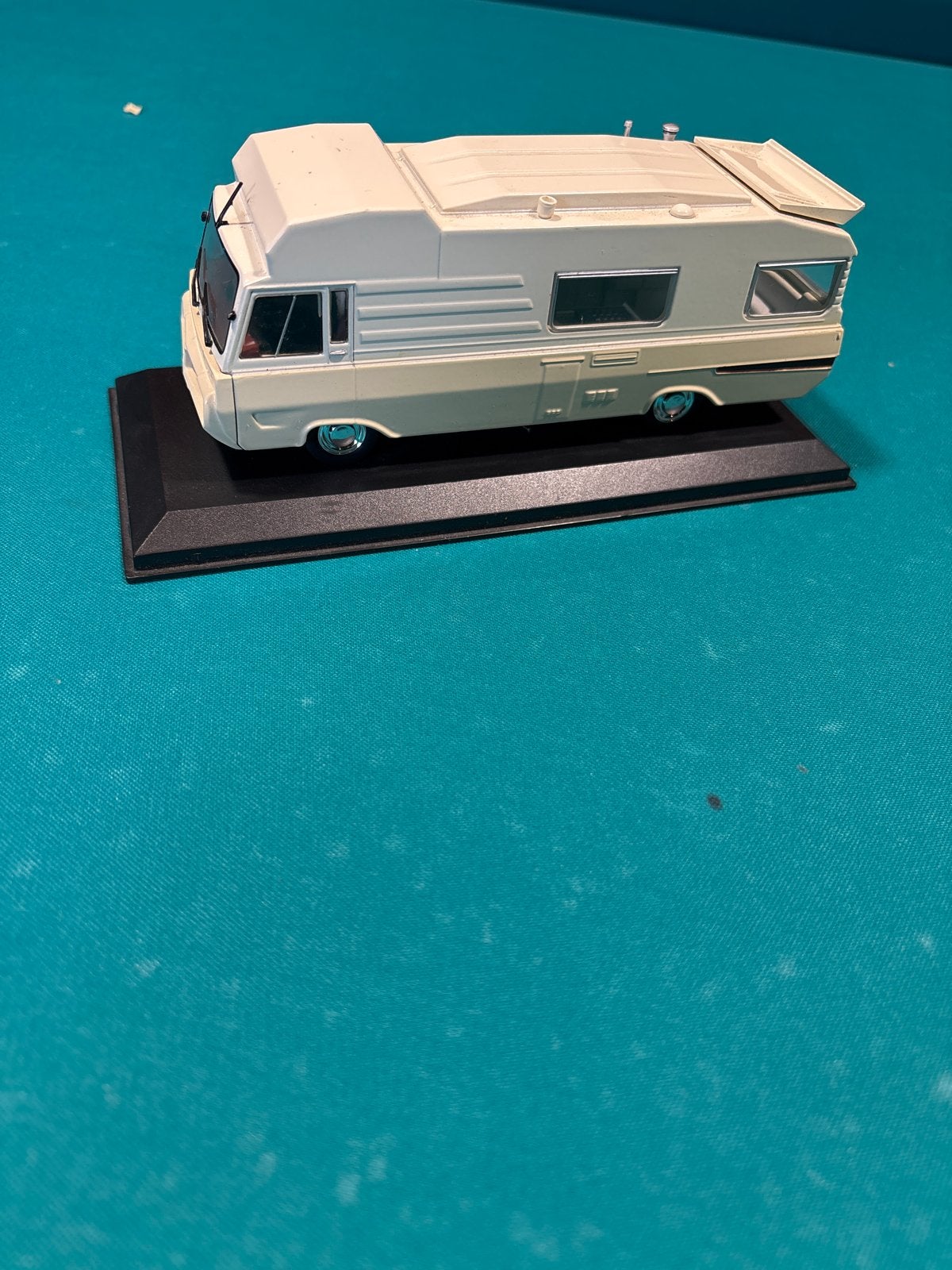 Miniatuur camper Maillet 1977 - Schaal 1:43, Ophalen of Verzenden, Zo goed als nieuw, Bus of Vrachtwagen, Overige merken