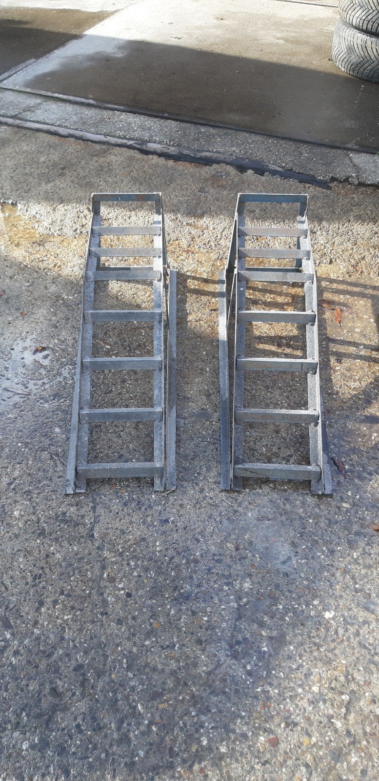 te koop op rij bokken, Ophalen, Gebruikt, Hydraulisch, Garagekrik
