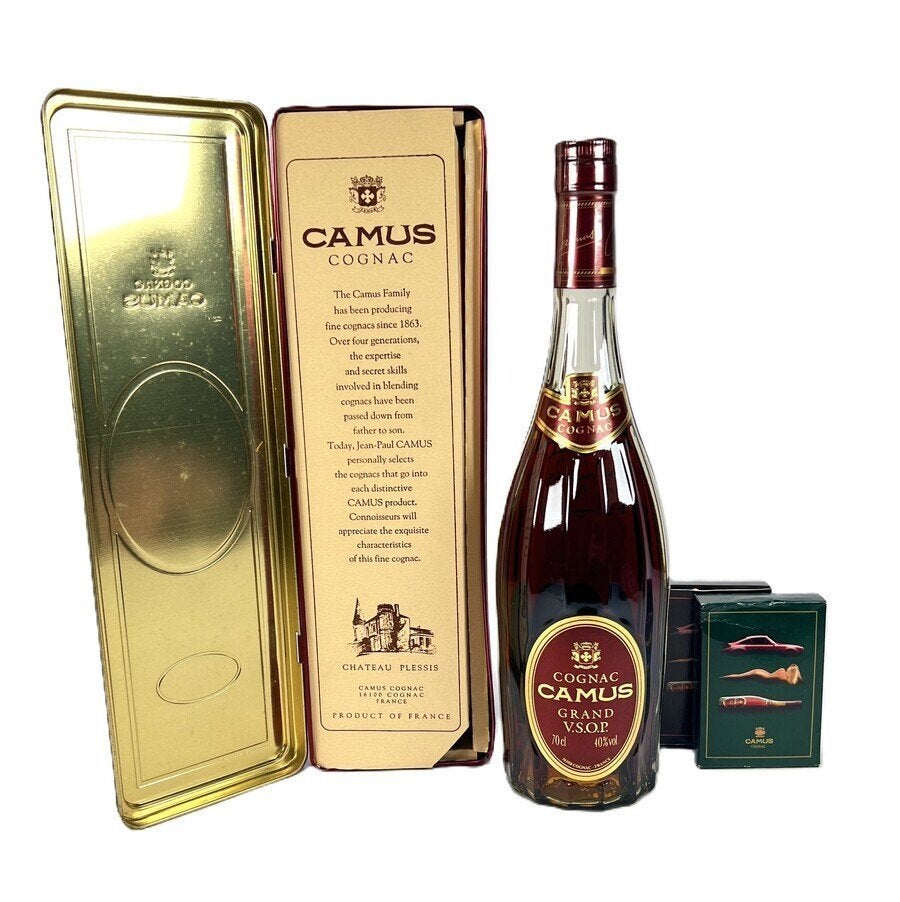 209. Camus cognac, Chateau du Plessis Grand V.S.O.P, Ophalen