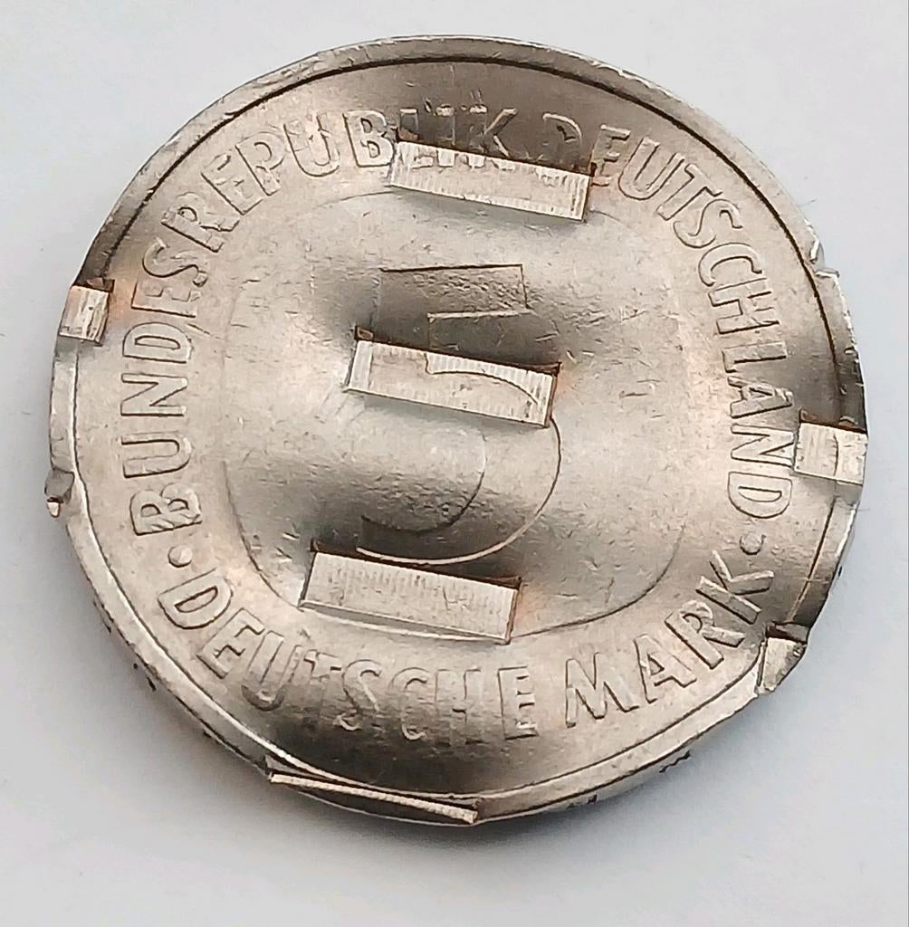 Duitsland 5 Mark 1975F Oude Munt Misslag Wokkel Error Coin, Ophalen of Verzenden, Duitsland