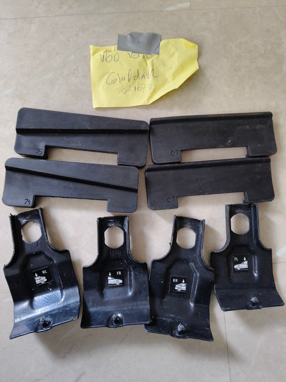 Thule kitset 1673 voor Volvo v60 bouwjaren 2011-2018, Auto diversen, Dakdragers, Ophalen of Verzenden, Gebruikt
