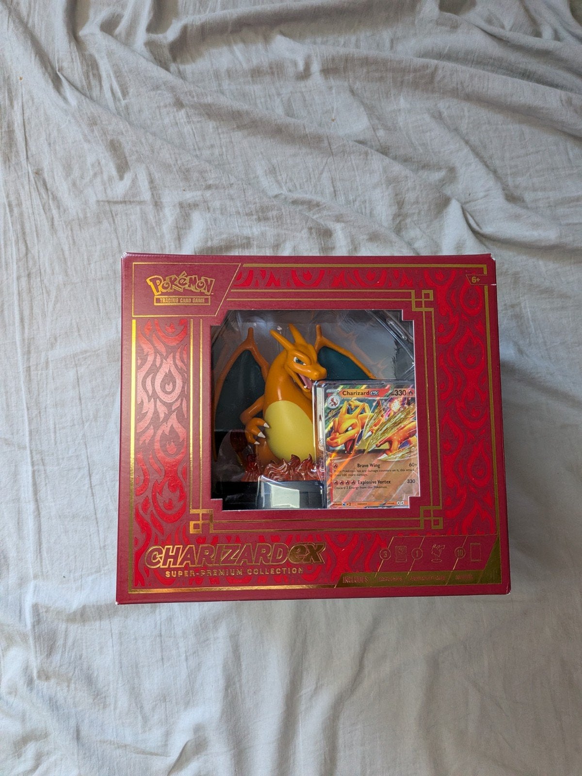 Pokémon Charizard ex Super Premium Collection Box, Hobby en Vrije tijd, Verzamelkaartspellen | Pokémon, Ophalen of Verzenden, Nieuw
