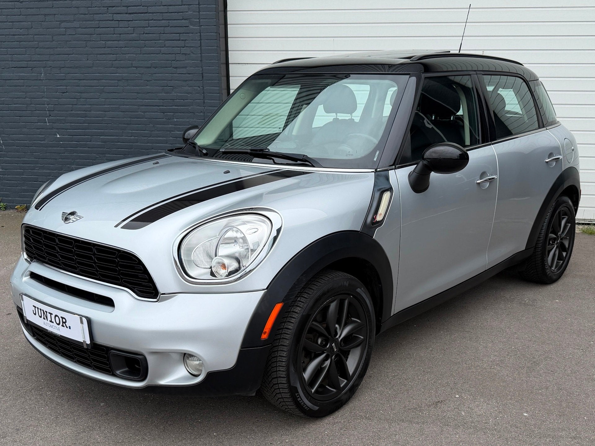 Mini Countryman 1.6 Cooper S Chili PANORAMADAK/LEDER/LMV/BLU, Voorwielaandrijving, Euro 5, Gebruikt, Zwart