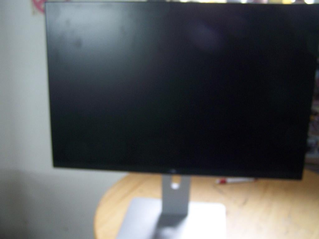 Dell monitor , dell , dell lcd monitor , monitor 24 inch, Computers en Software, Monitoren, Ophalen, Gebruikt, IPS, 101 t/m 150 Hz