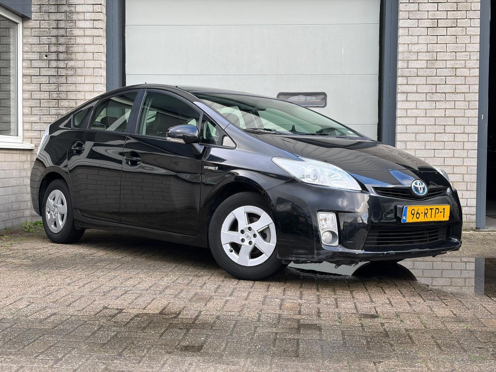 Toyota Prius 1.8 Comfort Leer|Clima|Nap, Gebruikt, Zwart, 4 cilinders, Zwart