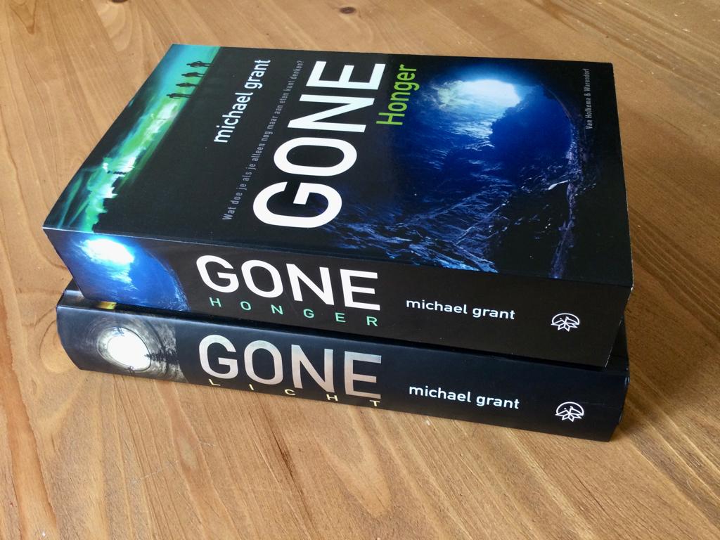 Michael Grant. GONE. Honger paperback.  Licht. Gebonden, Boeken, Ophalen of Verzenden, Gelezen