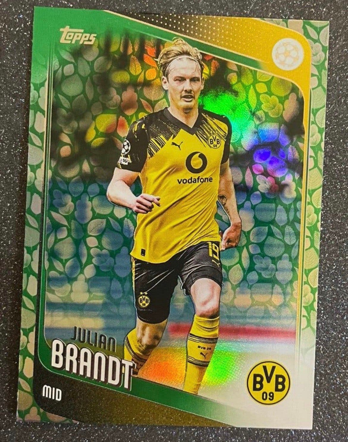 Topps UCC Flagship ‘26   GREEN PARALLEL   BRANDT   BORUSSIA, Verzenden, Zo goed als nieuw, Plaatje