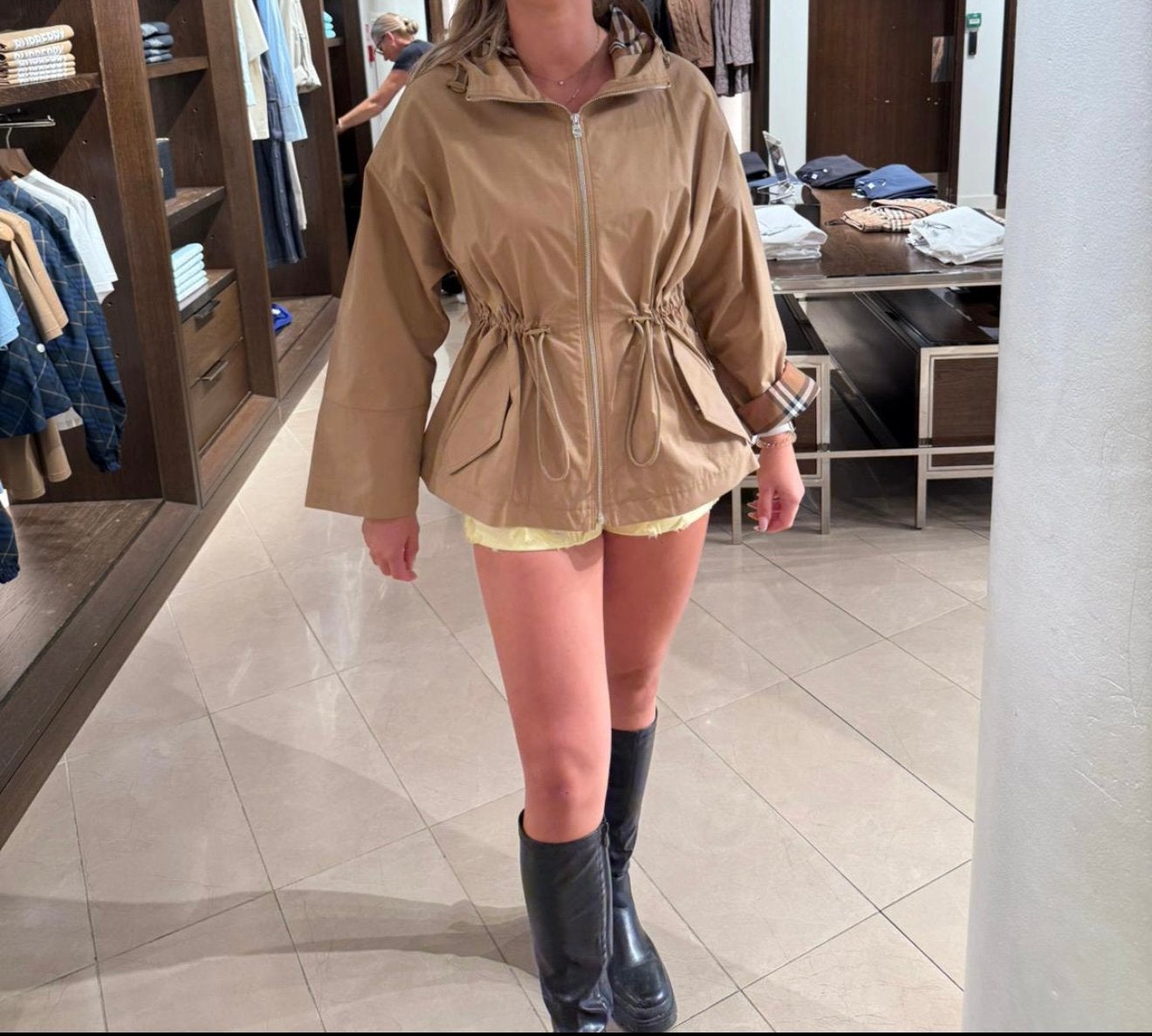 Burberry trenchcoat, Kleding | Dames, Jassen | Zomer, Ophalen of Verzenden, Nieuw, Maat 36 (S), Beige
