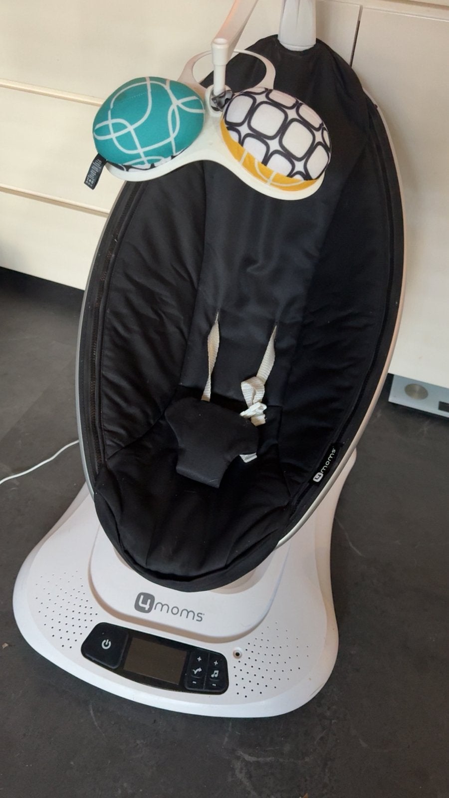 4moms MamaRoo 4.0, Schommelstoel, Met gordel(s) of riempje(s), Zo goed als nieuw, Ophalen