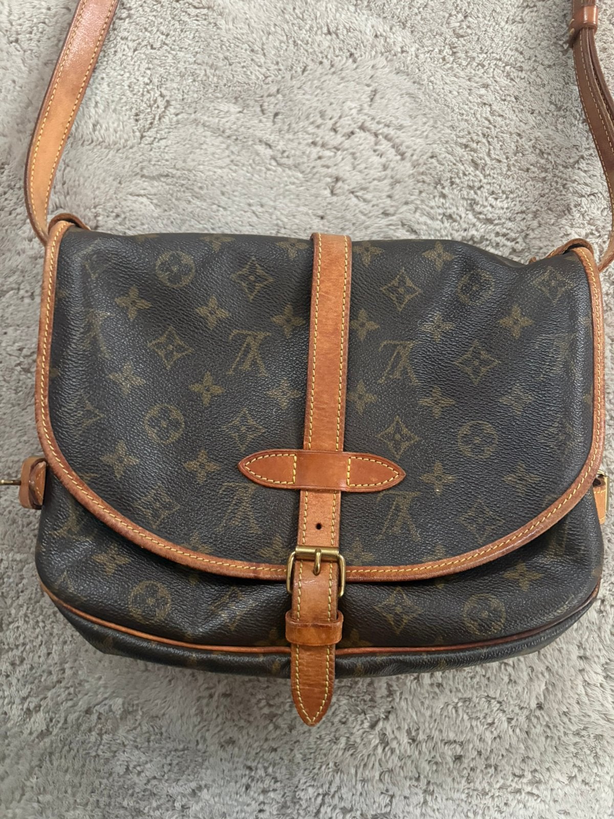 Louis Vuitton Saumur Handbag Monogram Canvas 30, Ophalen of Verzenden, Zo goed als nieuw, Zwart