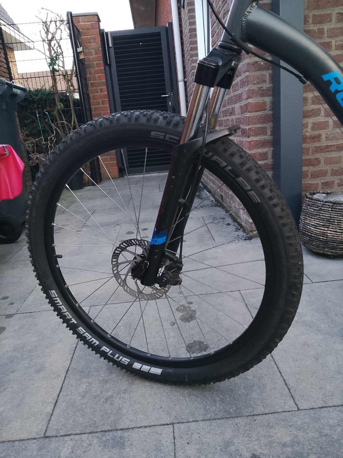 Foto 4 van Rockrider ST 120 Mountainbike - Zo goed als nieuw