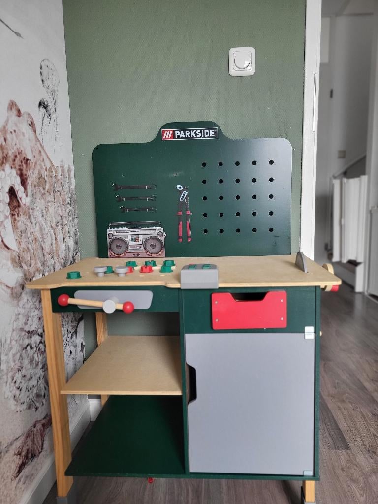 Speelgoed werkbank, Kinderen en Baby's, Speelgoed | Speeltafels, Ophalen, Gebruikt