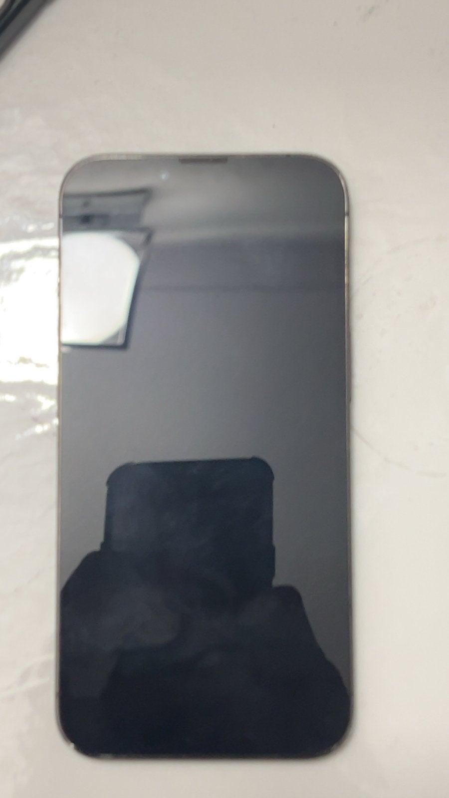 iPhone 16 Pro met iCloud lock - voor onderdelen/fixer, Telecommunicatie, Mobiele telefoons | Apple iPhone, IPhone 16 Pro, Ophalen of Verzenden