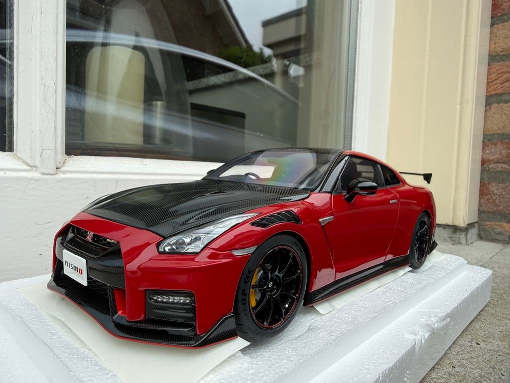 1:18 Nissan GT-R R35 Nismo Vibrant Red Autoart 77502 / JJTOP, Hobby en Vrije tijd, Auto, Autoart, Nieuw, Ophalen of Verzenden