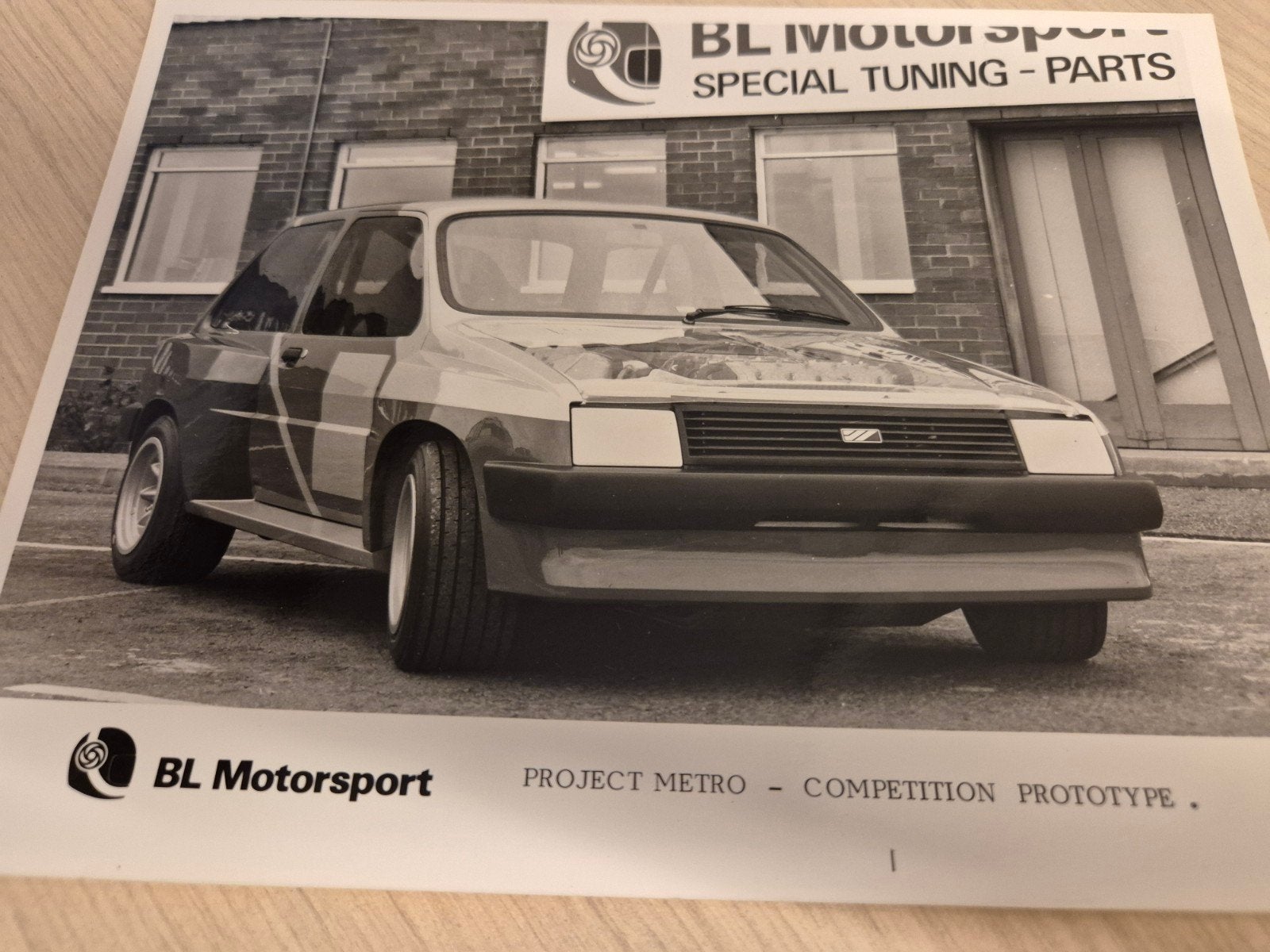 oude persfoto Austin Metro rallye mooie staat porto 2,85, Ophalen of Verzenden, Gelezen, Overige merken