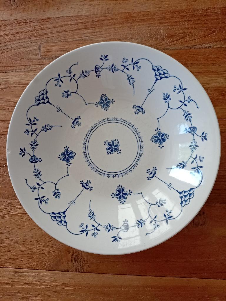 schaaltje Blauw/wit/filandia/Inky Blue, Gebruikt, Ophalen of Verzenden, Schaal of Schalen, Overige stijlen