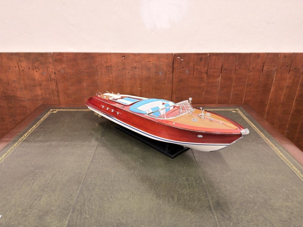Schaalmodel Modelboot Riva Aquarama met Certificaat, Ophalen