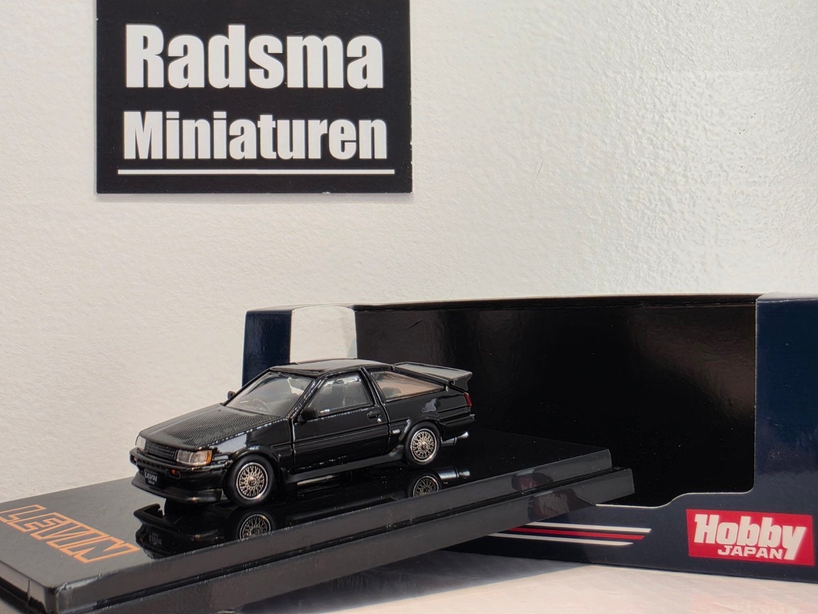 Toyota Corolla Levin AE86 - Carbon Hood - 1:64 Hobby Japan, Auto, Ophalen of Verzenden, Hobby Japan, Nieuw