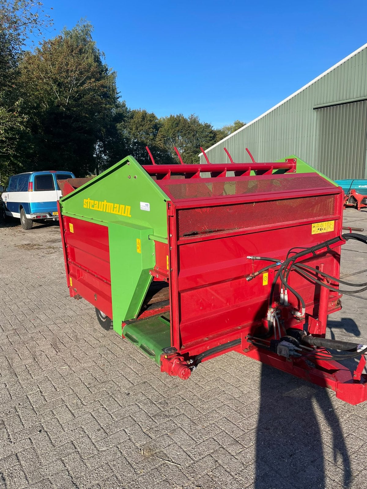 Nieuwstaat strautmann bvw blokkenwagen voerwagen, Ophalen, Oogstmachine