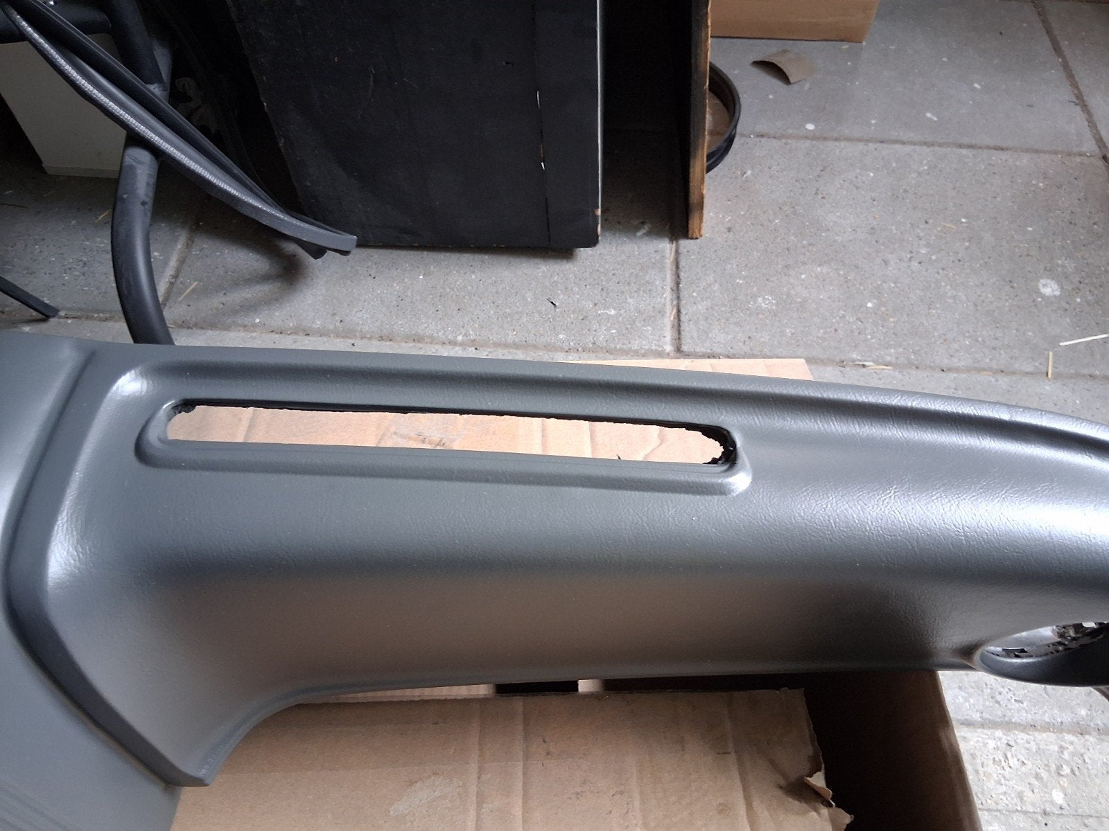 Aangeboden dashbord Ford capri 2.8i grijs, Ophalen of Verzenden, Ford