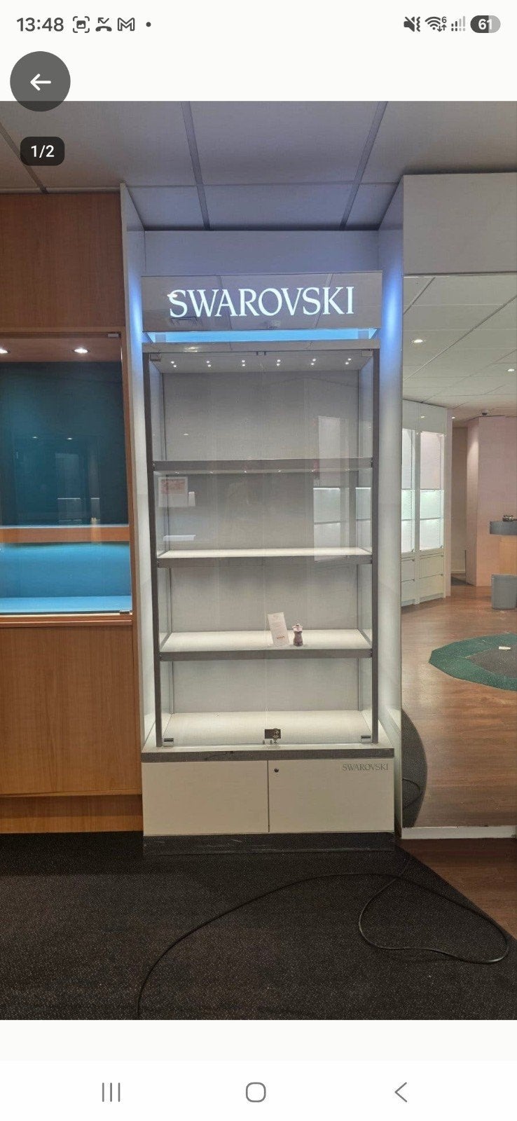 gratis af te halen! Swarovski kast, Ophalen, Gebruikt, 50 tot 100 cm, Minder dan 100 cm