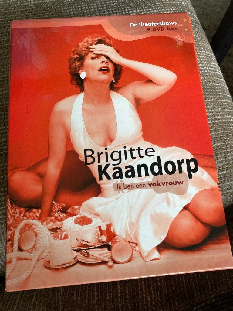 Brigitte Kaandorp - Ik ben een vakvrouw - 9 DVD box, Overige artiesten, Alle leeftijden, Zo goed als nieuw, Inclusief doosje