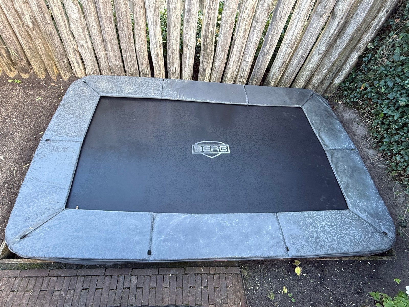 BERG Toys Eazyfit InGround Trampoline 220x330 cm, Ophalen, Gebruikt