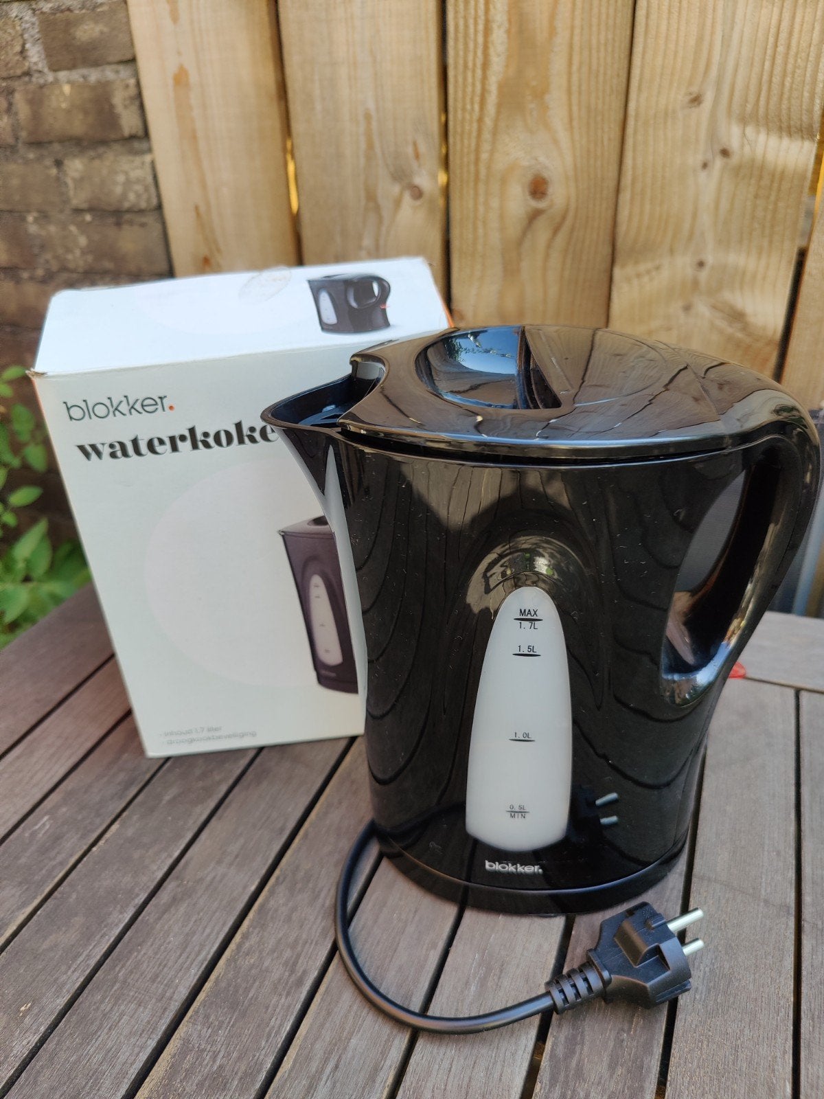 Blokker Waterkoker 1.7L - Nieuw in doos, 1 tot 2 liter, Ophalen of Verzenden, Nieuw, Draadloos