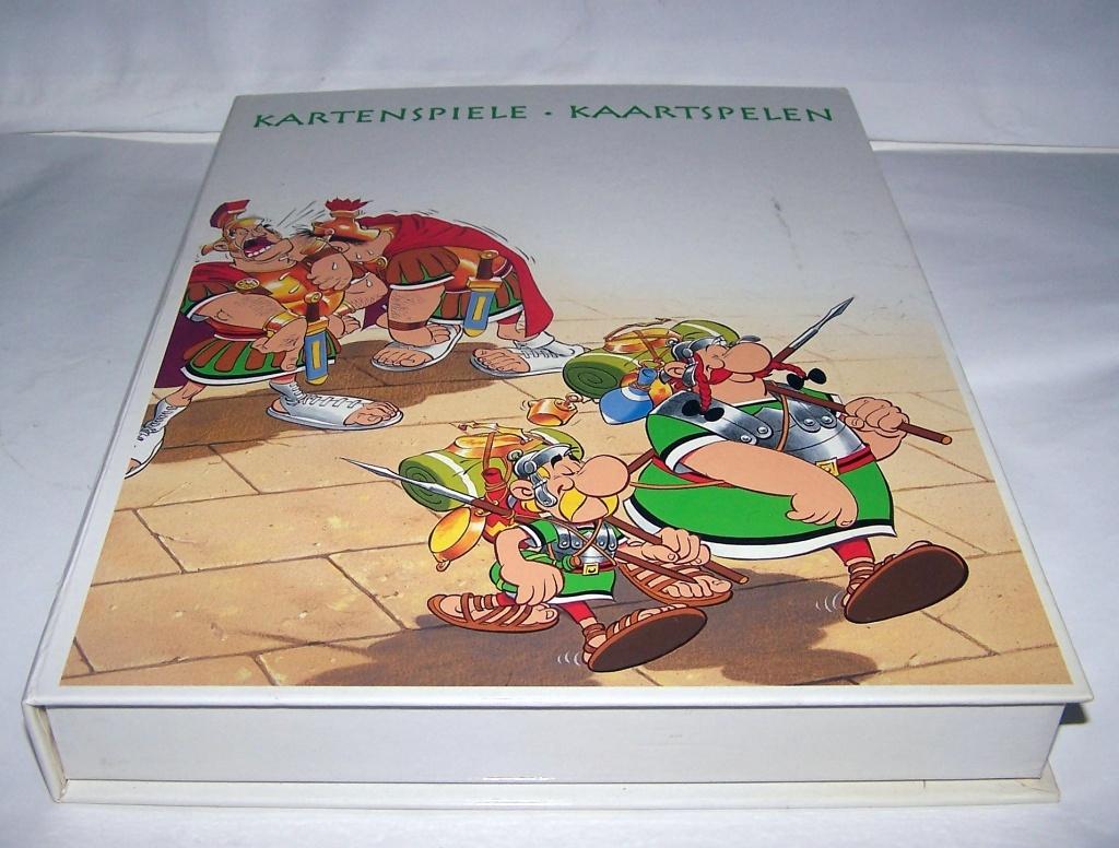 Kaartspelen Asterix en Obelix. Atlas 2007. Nieuw in doos., Verzamelen, Ophalen of Verzenden, Asterix en Obelix, Nieuw, Boek of Spel