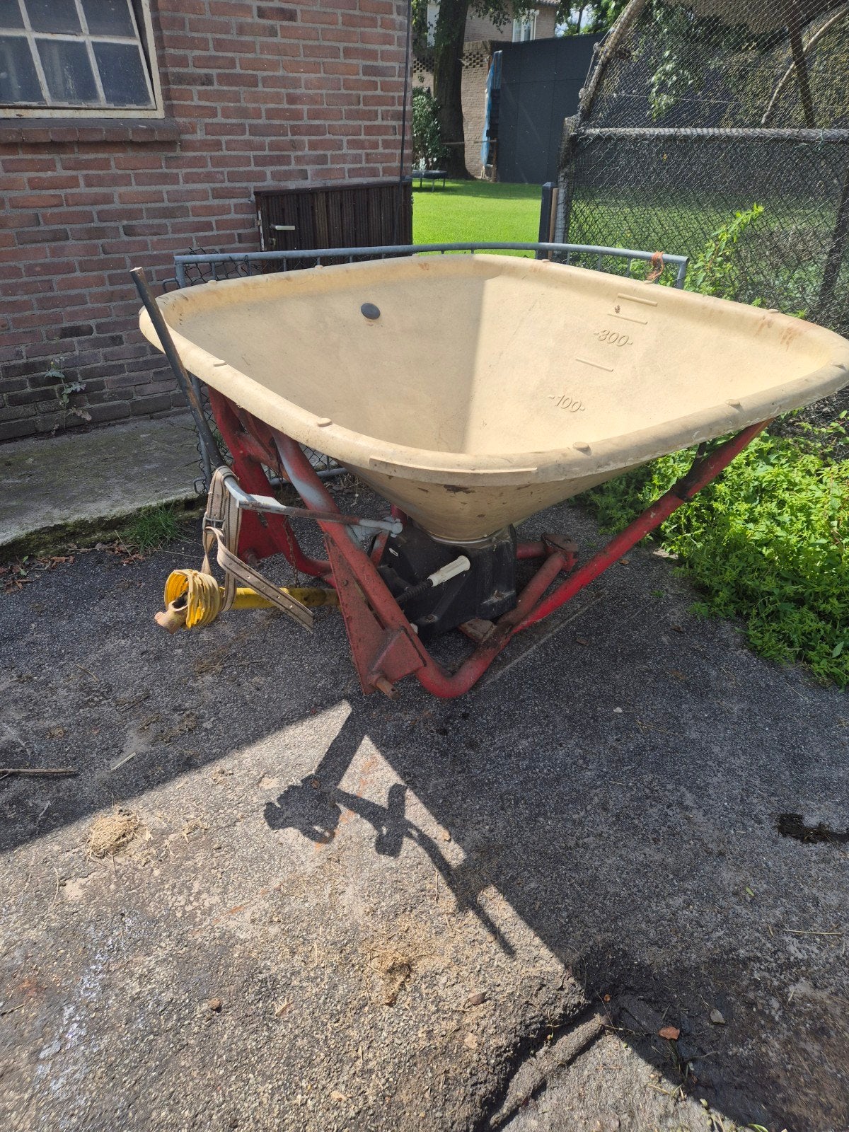 Vicon Pendelstrooier - Goed Werkend, Ophalen, Akkerbouw, Gewasbescherming en Bemesting