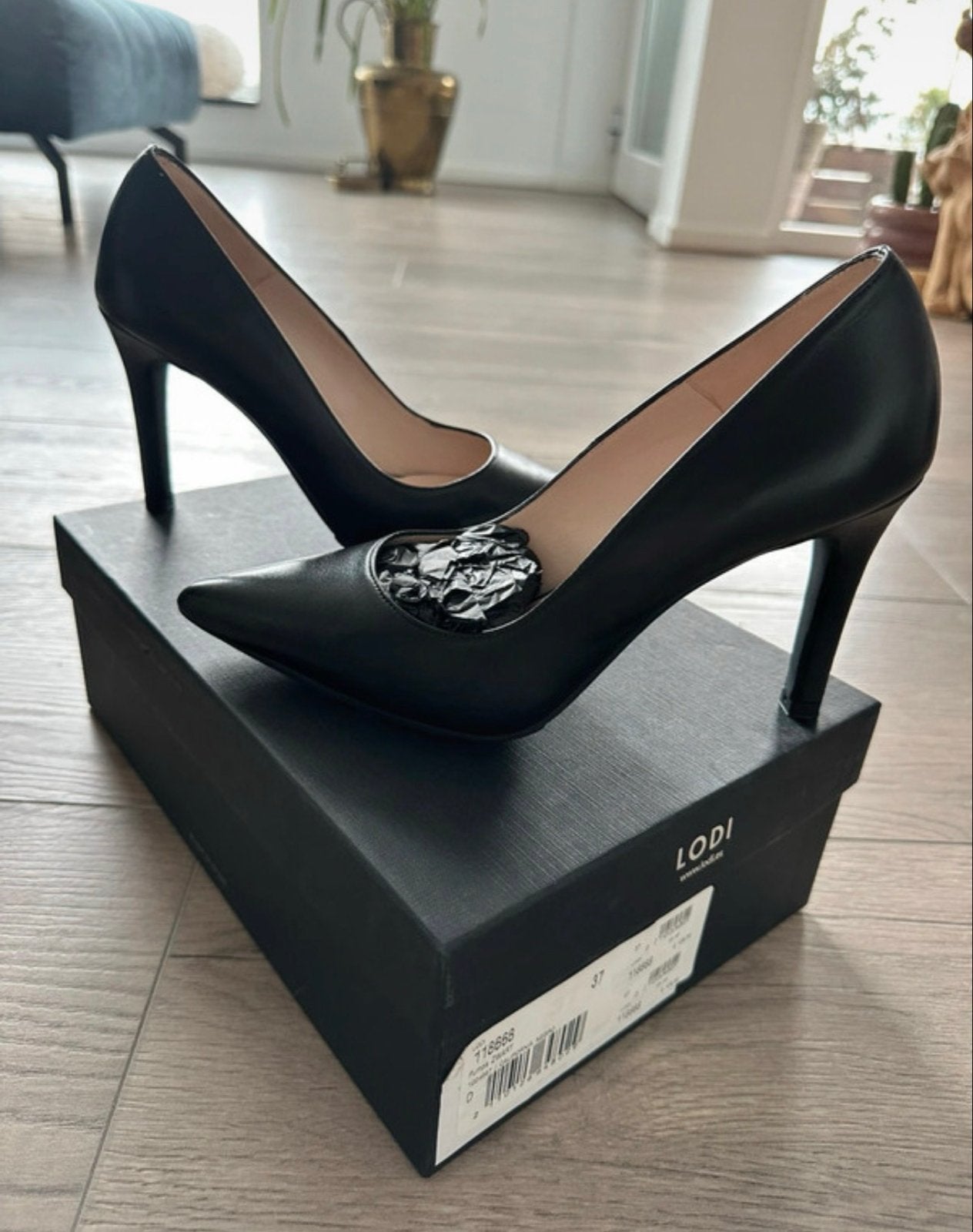 Lodi pumps nieuw 37, Kleding | Dames, Verzenden, Nieuw, Zwart, Pumps