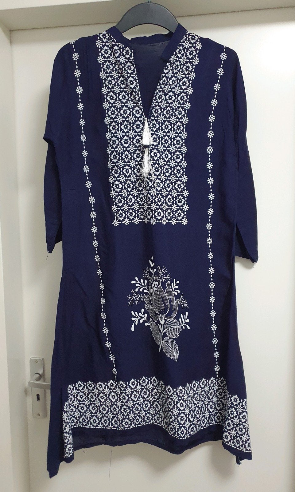 Donkerblauwe tuniek met witte een  keer gedragen maat S, Maat 38/40 (M), Blauw, Ophalen of Verzenden, Onbekend