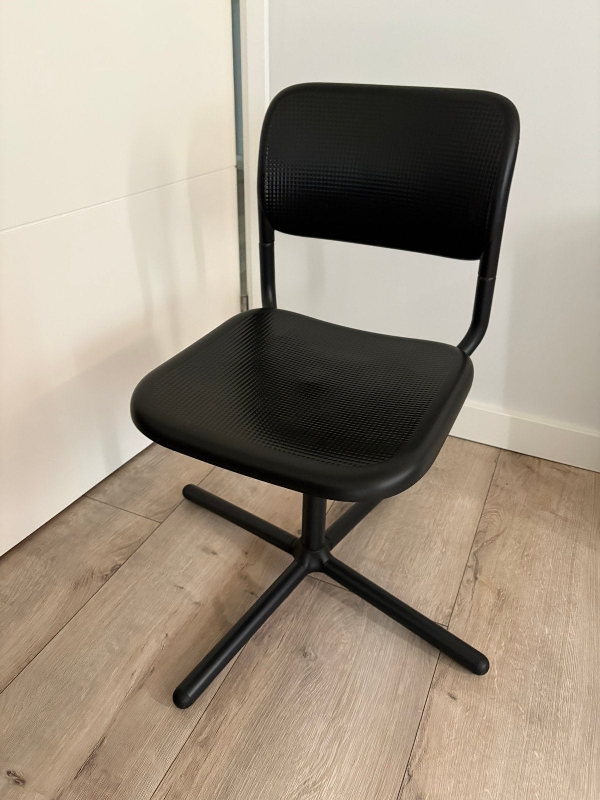 Ikea Smallen burostoel, Huis en Inrichting, Stoelen, Ophalen, Gebruikt, Zwart, Eén