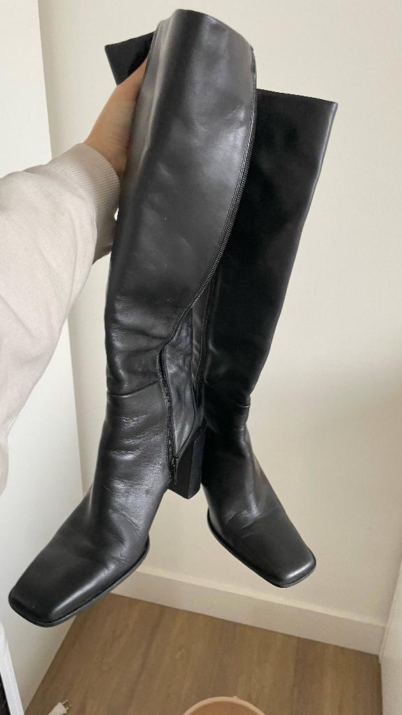 Mango leather boots, Ophalen of Verzenden, Zo goed als nieuw, Zwart