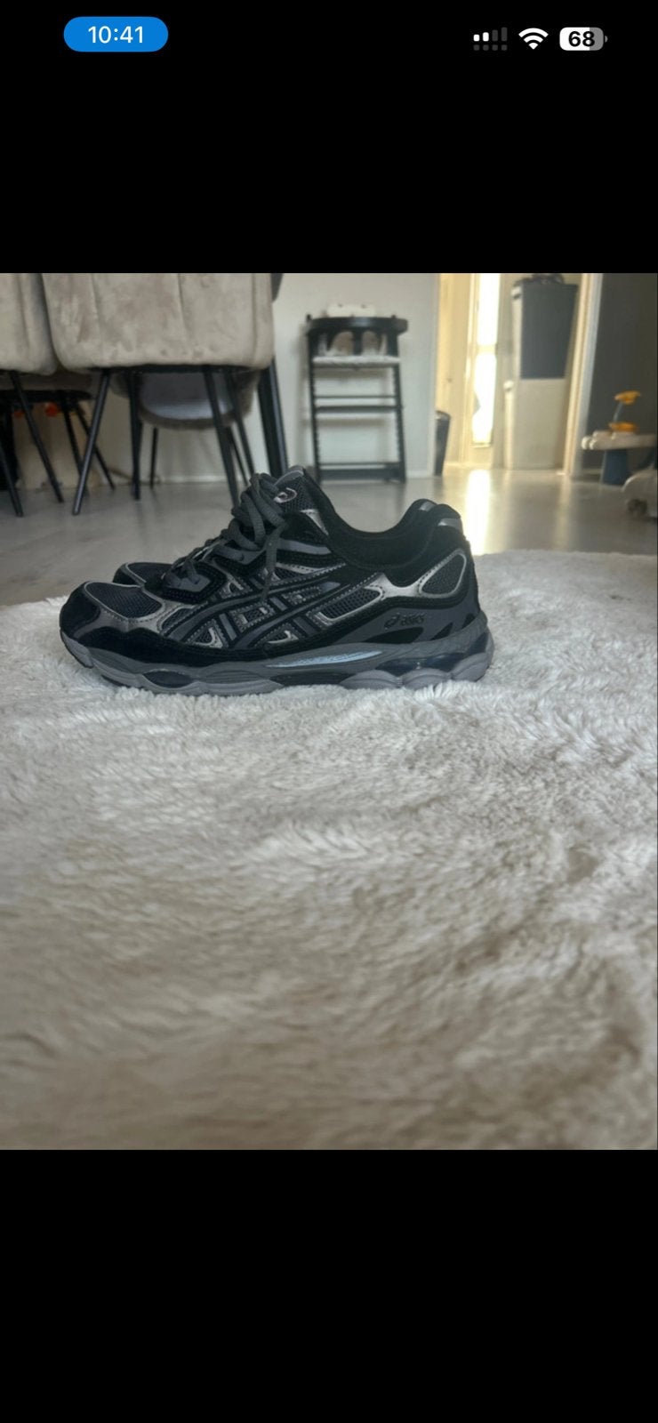 Asics GEL, Ophalen of Verzenden, Zo goed als nieuw, Zwart, Sneakers of Gympen