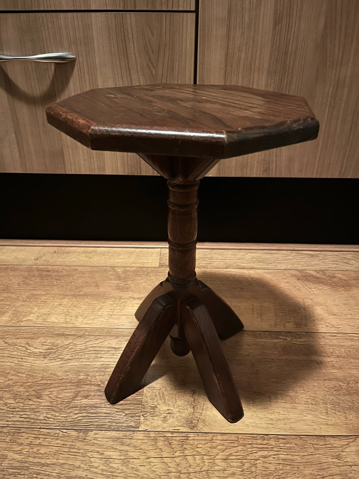 Vintage houten bijzettafel - zeshoekig, Ophalen of Verzenden