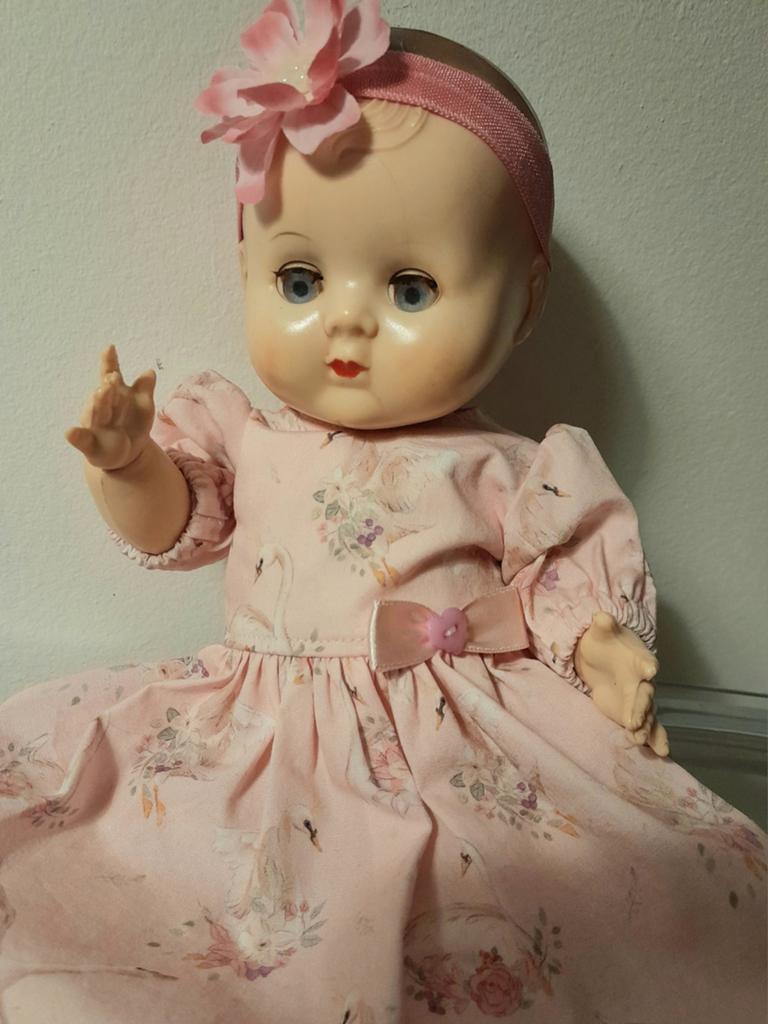 Oud popje babypopje Rosebud 28 cm, Verzamelen, Poppen, Verzenden, Gebruikt, Pop