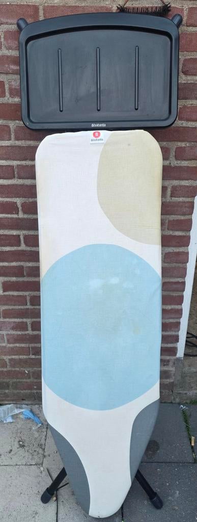 Brabantia strijkplank maat B (124 x 38 cm), Ophalen, Zo goed als nieuw