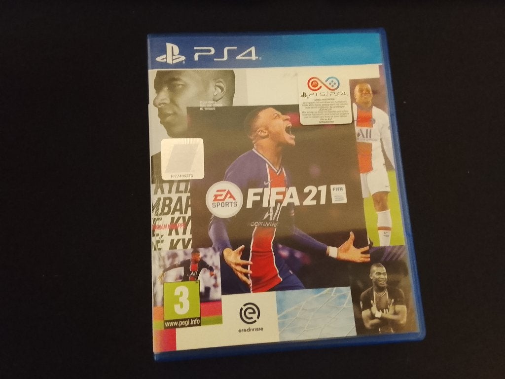 Fifa 21, Ophalen of Verzenden, Zo goed als nieuw, Sport, 3 spelers of meer