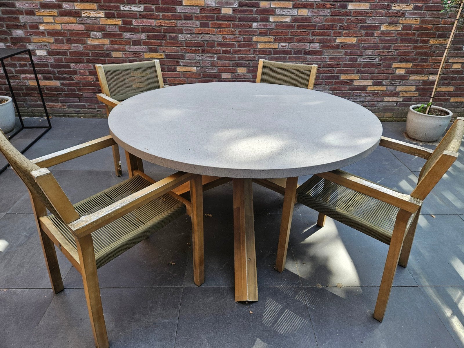 Ronde tuinset met 4 stoelen – 135 cm – opknapper, Ophalen, 4 zitplaatsen, Gebruikt, Hardhout