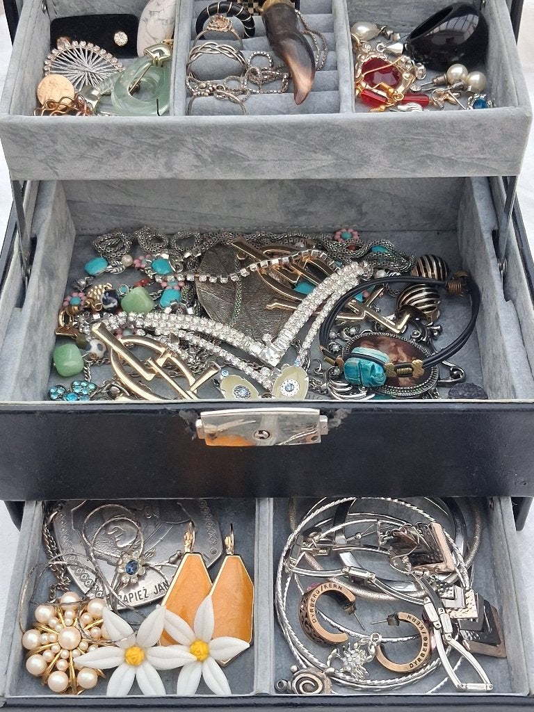 Lot vintage sieraden, Sieraden, Tassen en Uiterlijk, Antieke sieraden, Verzenden, Overige materialen, Overige typen, Met edelsteen