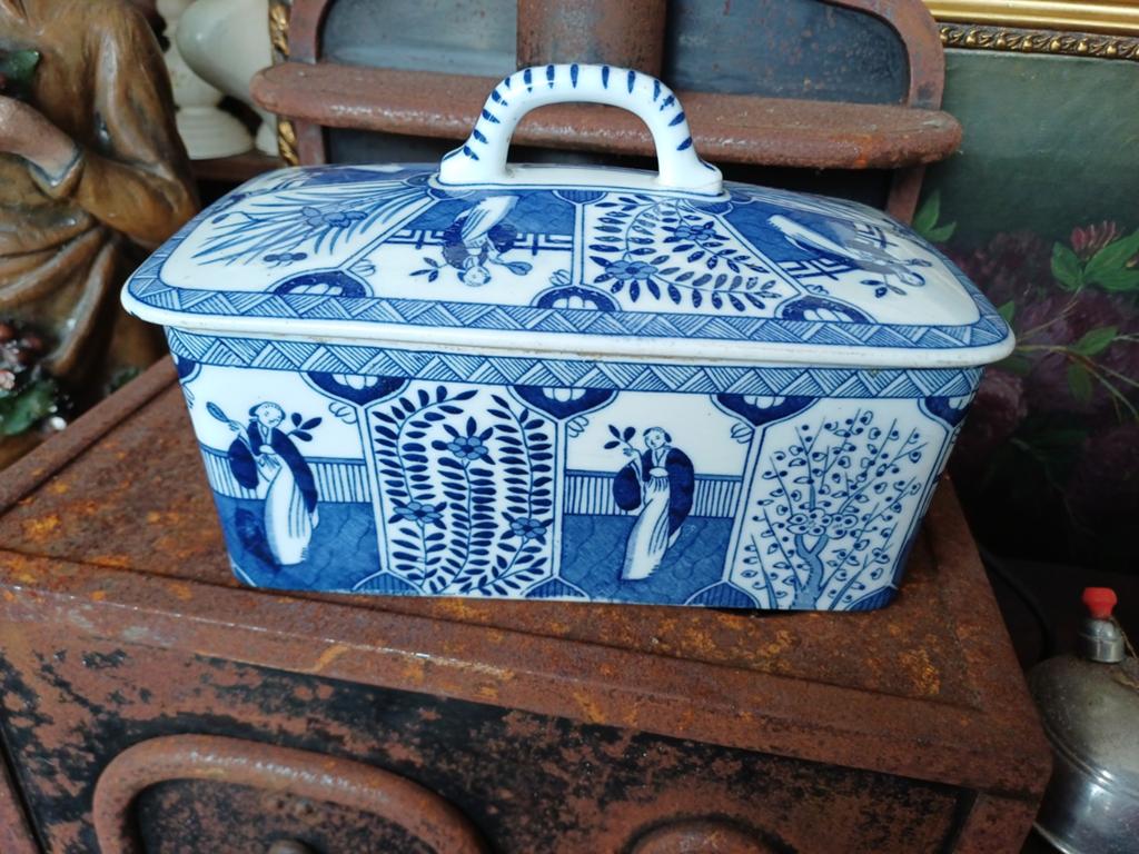 Antieke Lange Lijs Cake Doos - Blauw Wit Porselein, Antiek en Kunst, Ophalen of Verzenden