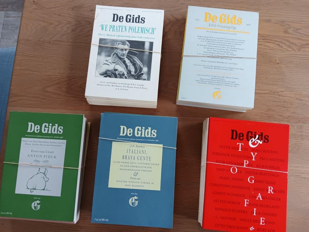 Literair Tijdschrift - De Gids: jaargang 1987 - 1990 + 1993, Ophalen of Verzenden, Zo goed als nieuw
