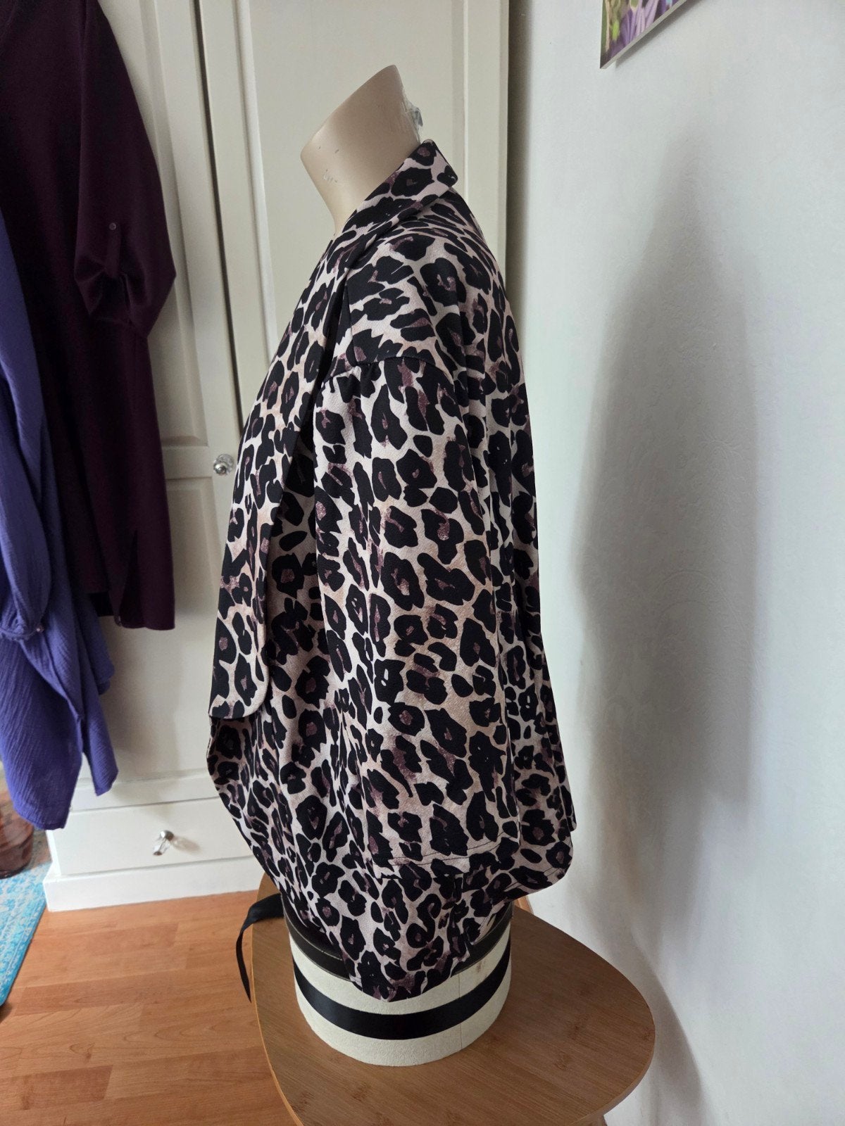 Colbertje met luipaardprint, Ophalen, Meerkleurig, Maat 46/48 (XL) of groter, Zo goed als nieuw