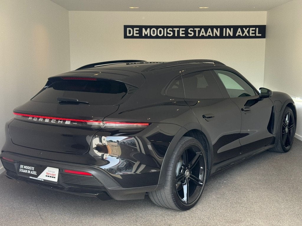 Porsche Taycan Cross Turismo 4 93 kWh (bj 2022, automaat), Auto's, Porsche, Automaat, Automatische klimaatregeling, Zwart, 4 stoelen