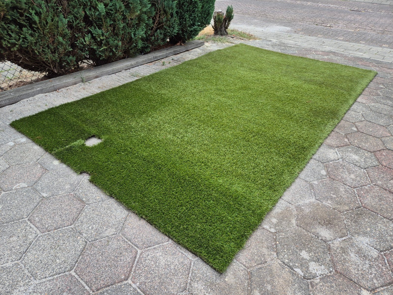 kunstgras 360x207, Tuin en Terras, Gras en Kunstgras, Ophalen